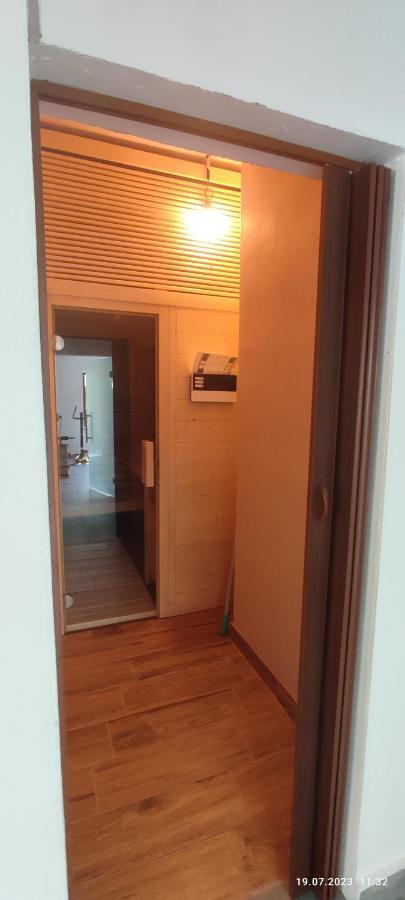Aquacool Hotel Crasna  Eksteriør billede
