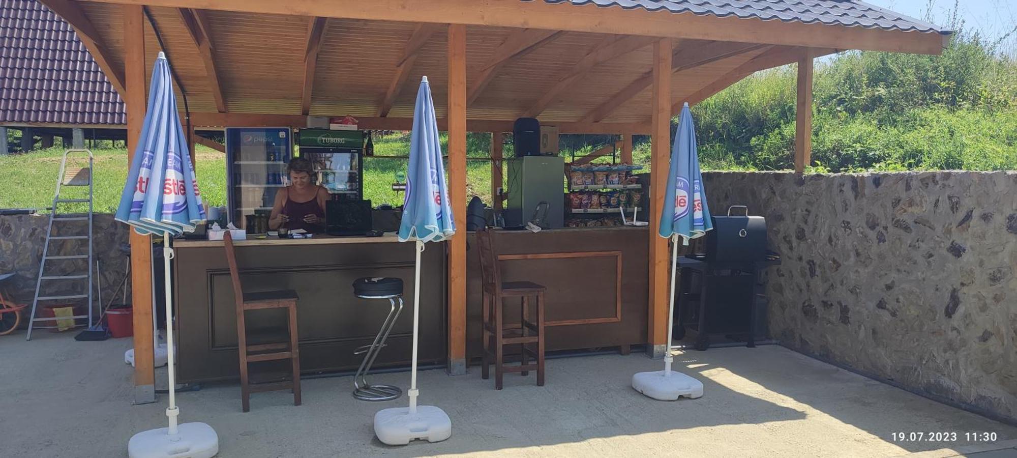Aquacool Hotel Crasna  Eksteriør billede